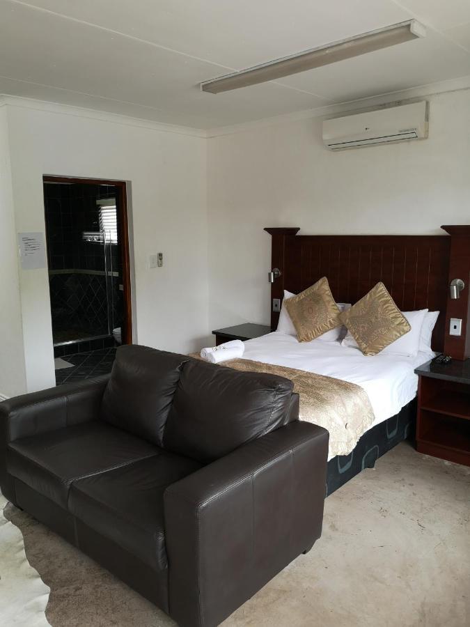Lifestyle Corner Guesthouse Musina Bagian luar foto